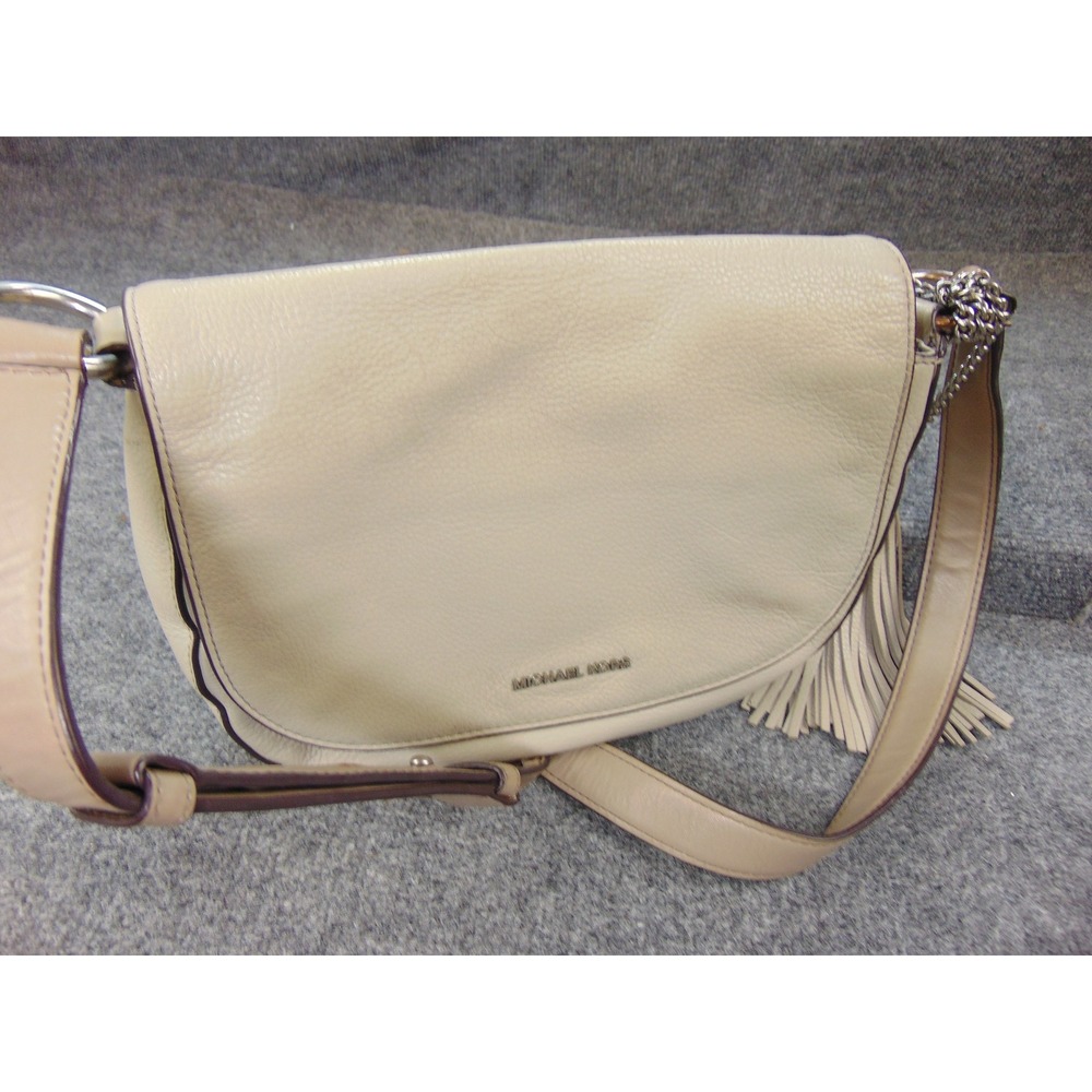 Michael Kors‎ Bedford Flap Crossbody Bag Beige Pebbled Leather 30T6TE2M3L Tassel